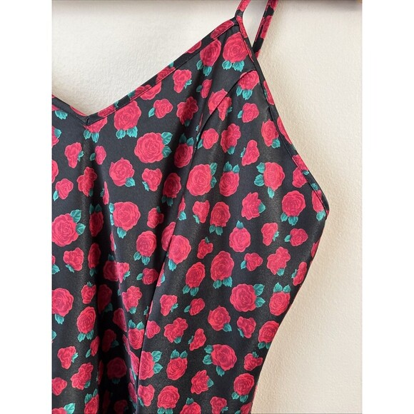 Delicates Women’s Nightgown Black Red Rose Print Slip Sleepwear Size Small - Picture 2 of 6